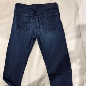 Classic Indigo Women's Skinny Jeans